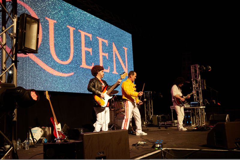its a kind of queen band
