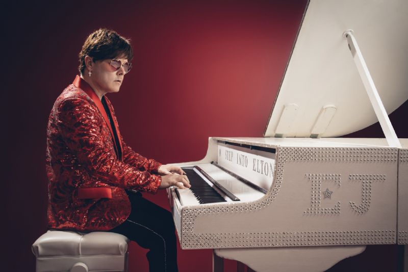 step into elton