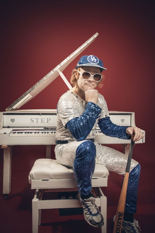 step into elton