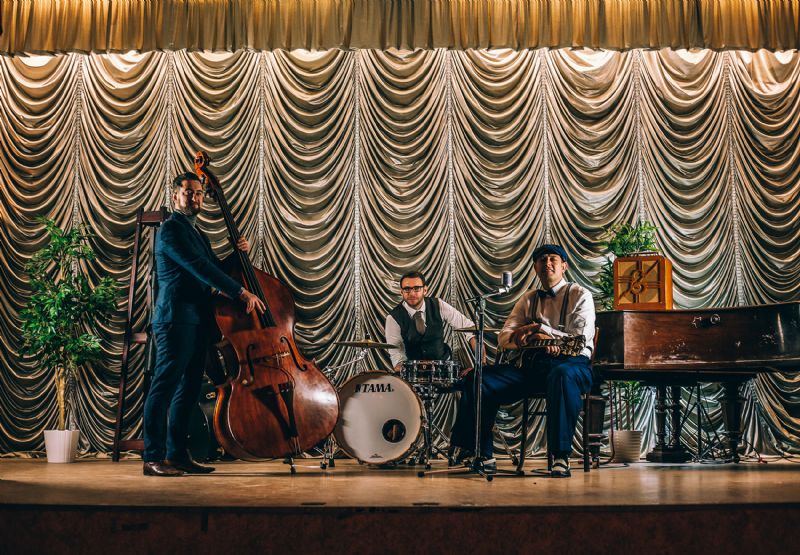 the swing and jazz jive kickers