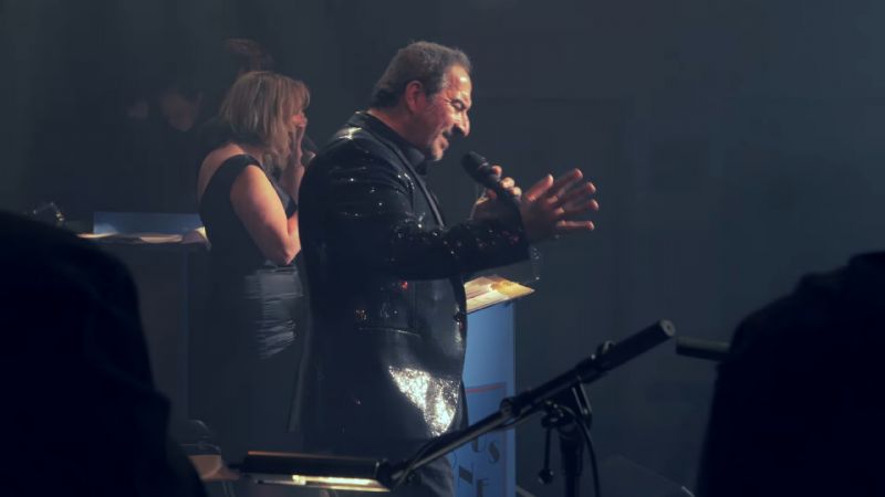 tribute to neil diamond