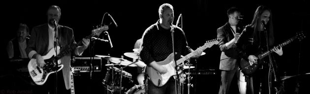Gallery: A Tribute to Dire Straits