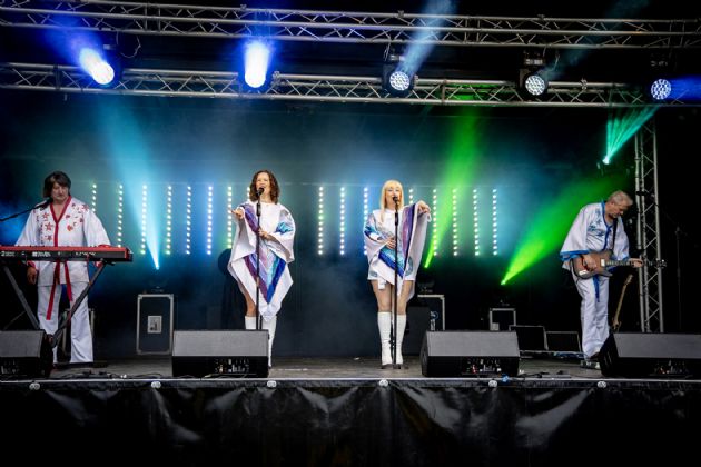 Gallery: Bjorn  A Tribute to ABBA