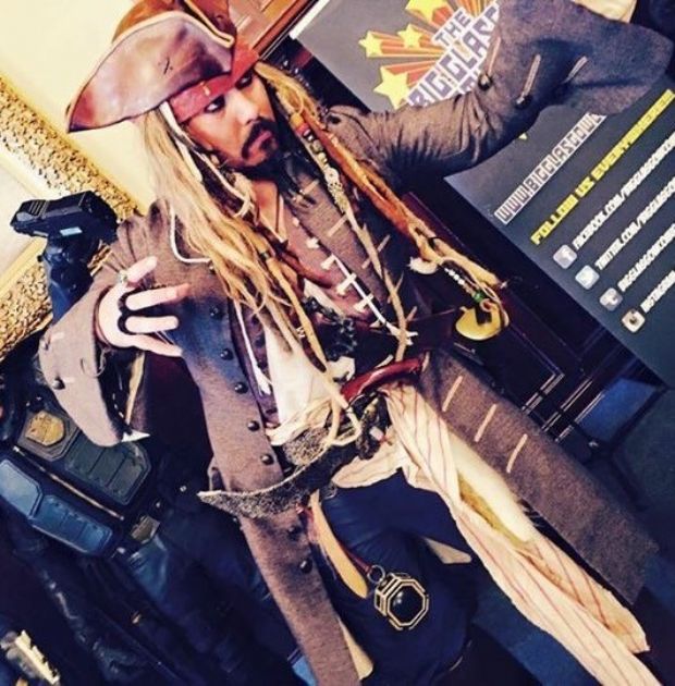 Gallery: Captain Sparrow