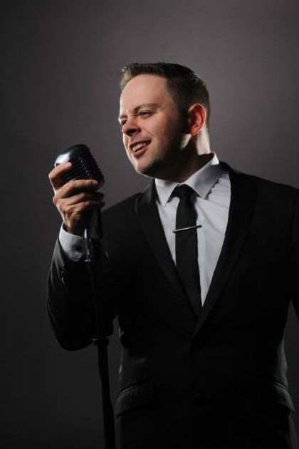 Gallery: Finbarr  Swing Singer