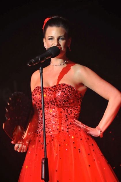 Gallery: Laura does Cabaret