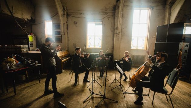 Gallery: Many Strings Quartet