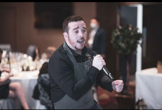 Gallery: The Surprise Singing Waiters