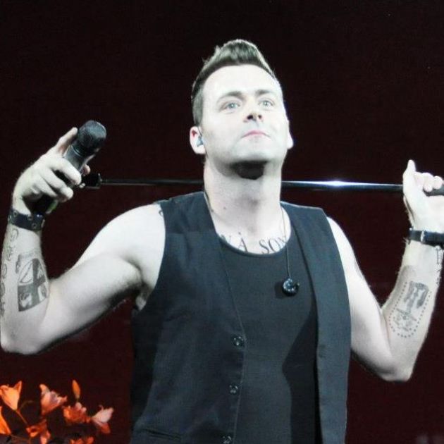 Gallery: Tribute To Robbie Williams