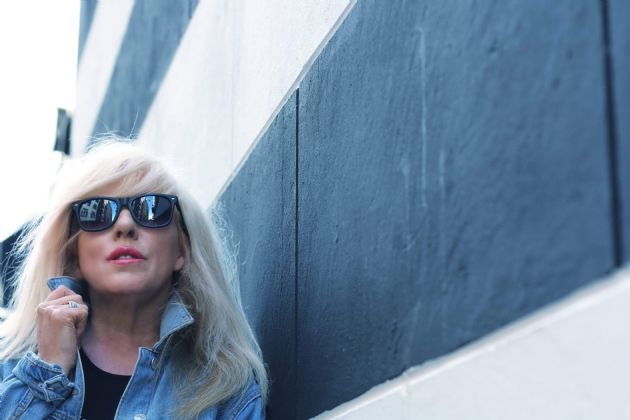 Gallery: Ultimate Blondie by Kate Bell