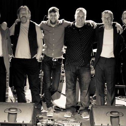 A Tribute to Dire Straits