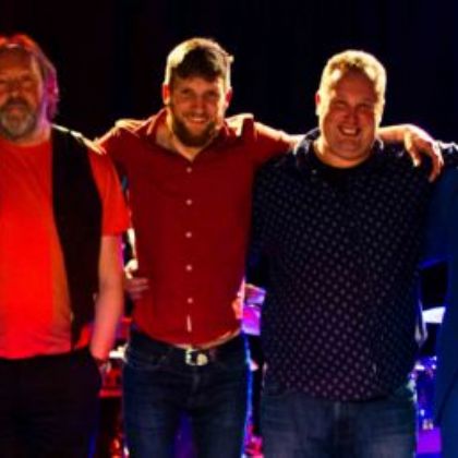 A Tribute To Dire Straits