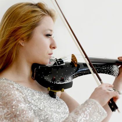 Aimee Violinist