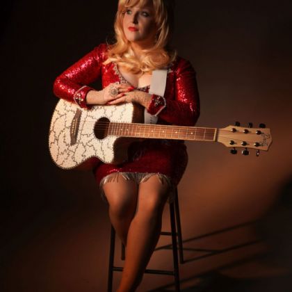 Dolly Supreme