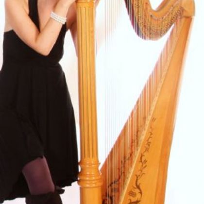 Magdalena Harpist