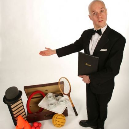 Ian The Gentleman Juggler