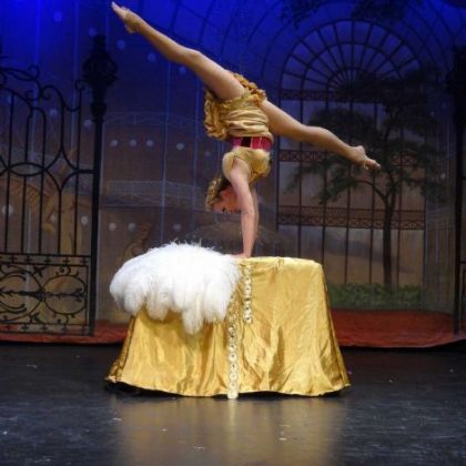 No And Jo Magic Act
