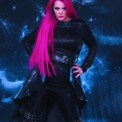 Sam Jones Rock Queen