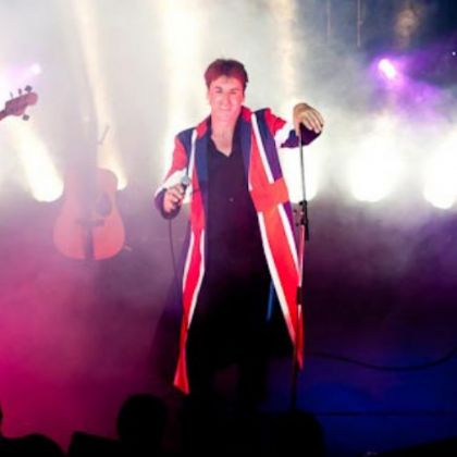 Tribute To David Bowie