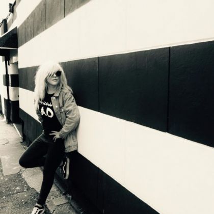 Ultimate Blondie By Kate Bell