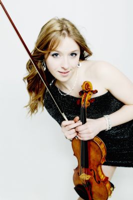 Aimee - Violinist