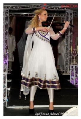 Jessica - Bollywood Violinist